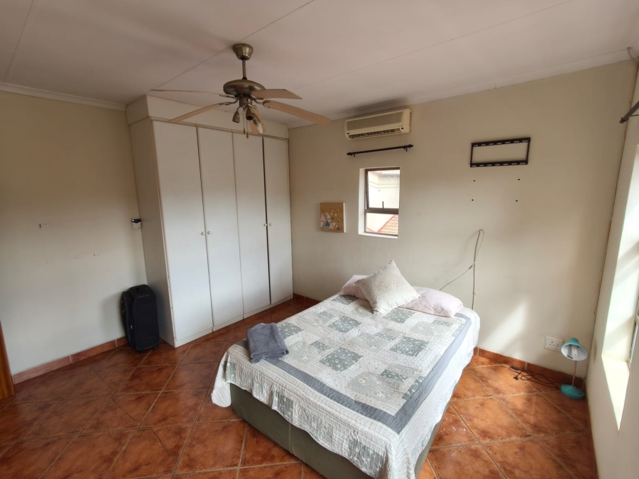 3 Bedroom Property for Sale in Safari Gardens North West